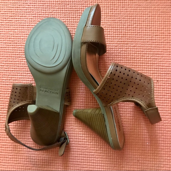 Kenneth Cole sandals New/never worn - Picture 3 of 3